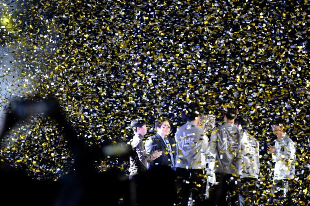 狂！赛后采访Leyan：我玩野核打野的话，有机会赢所有其他的打野！